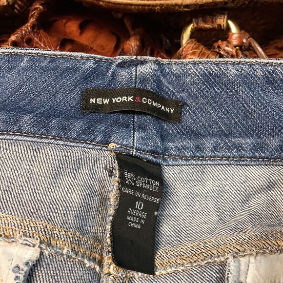 Jeans - Picture 6 of 16